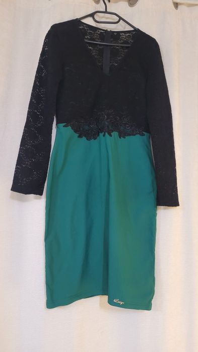 Lucy рокляМ- L Размер