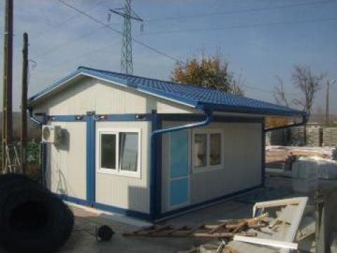 Executam case din structura metalica si panou sandwich