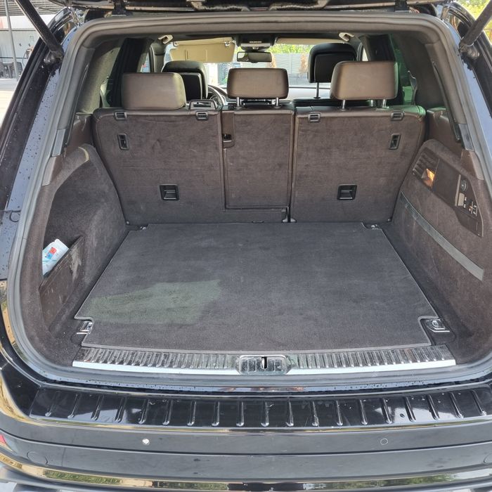 Volkswagen Touareg 3.0TDI R-line