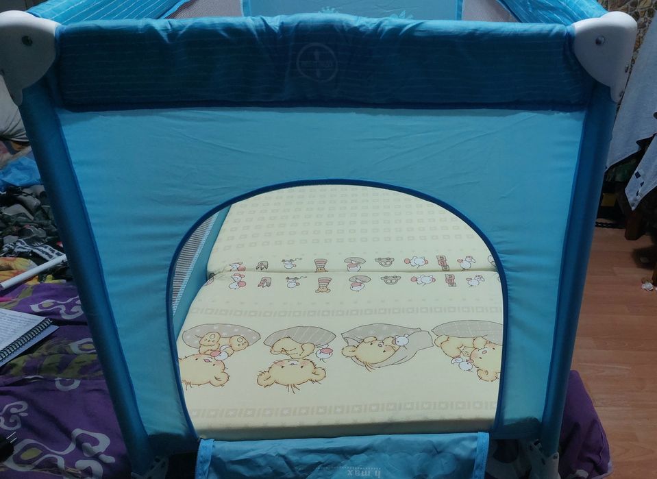 ПЪЛЕН КОМПЛЕКТ: Сгъваема бебешка кошара Lorelli Nanny на 2 нива + матрак и чанти