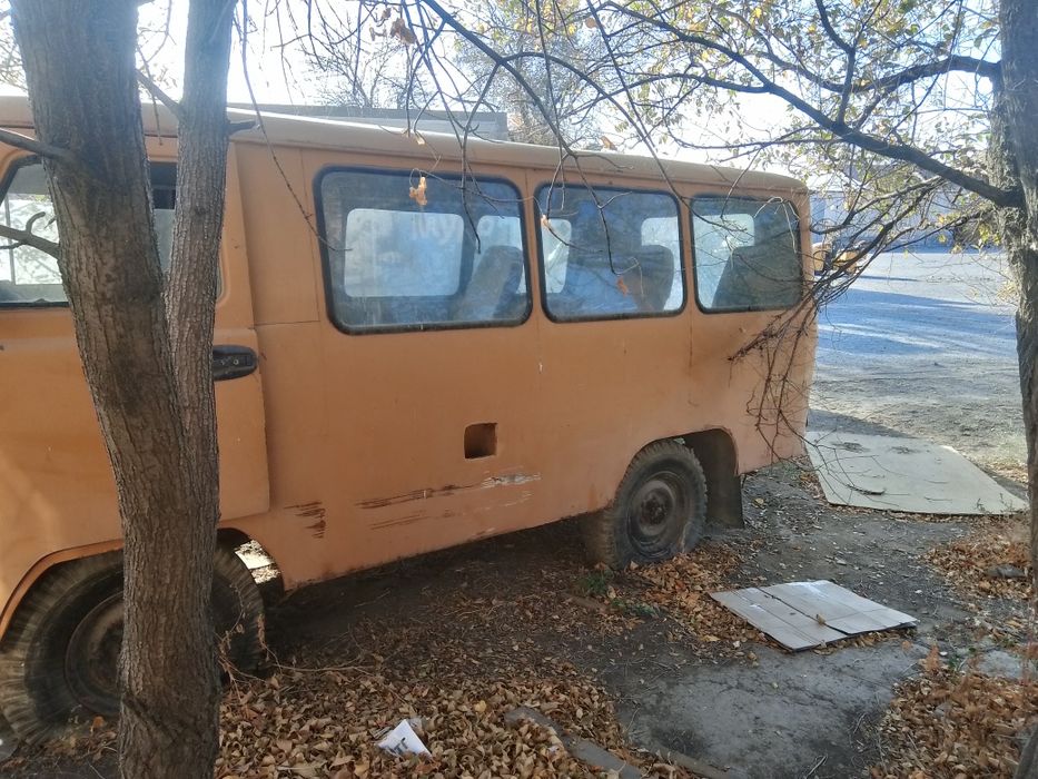 Продаётся театральный уаз