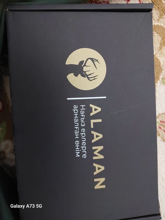 Лесбиянки трахают догги стиль бірге қарау