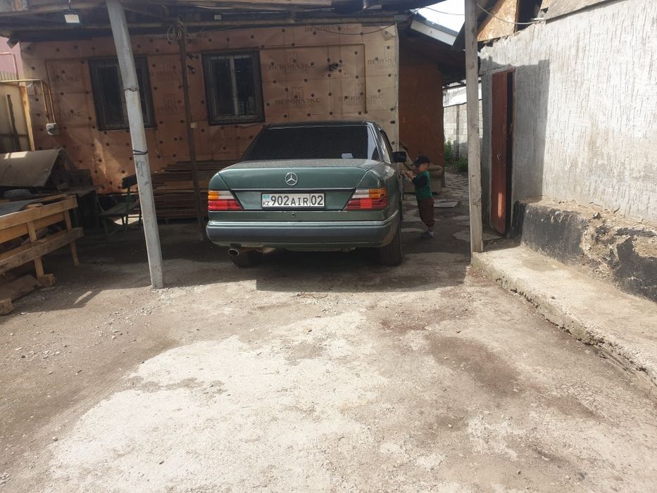 Продам дом в дворе 2 дома