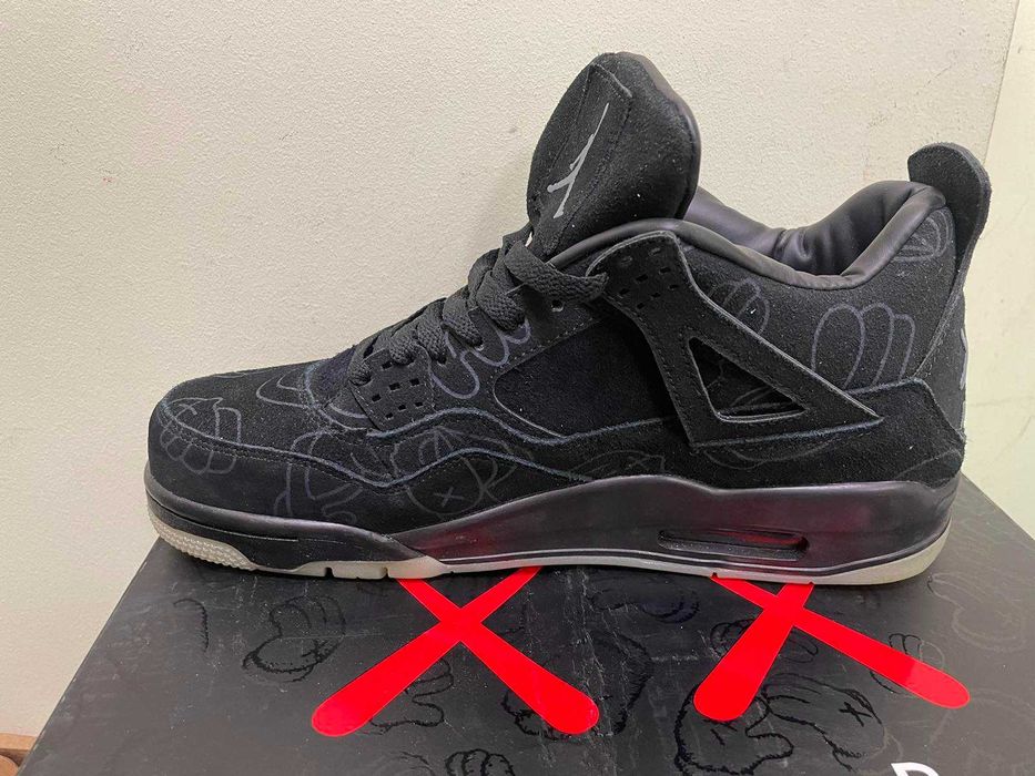 Нови мъжки маратонки NIKE JORDAN 4 RETRO BLACK KAWS