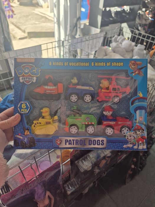 Figurine jucarii, patrula , papusi