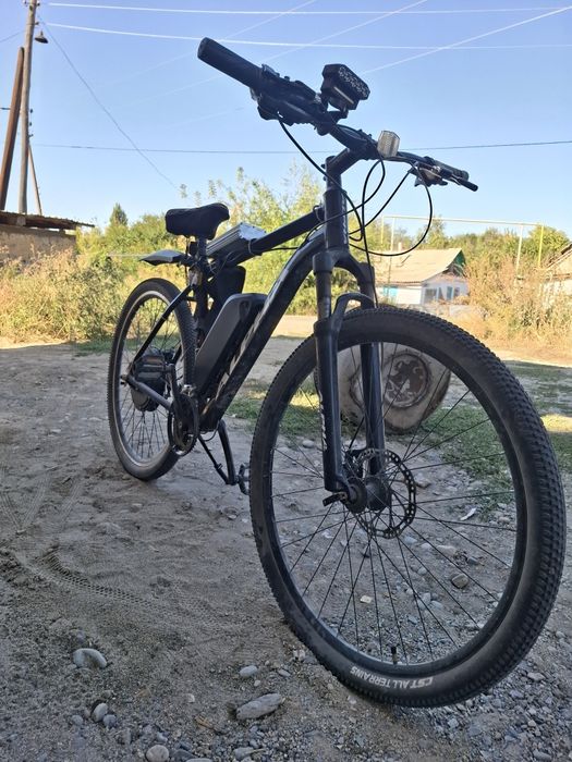 Продам горный велосипед с двигателем мощностью 1000w