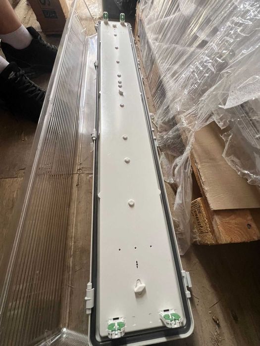 Corp de iluminat industrial SCHUCH 162236 – IP65, 2x36W