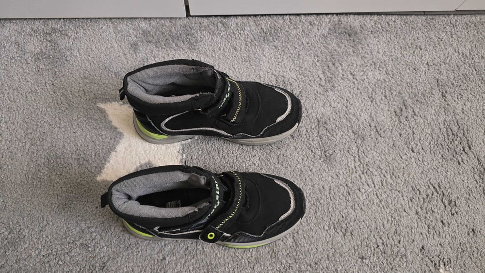 Детски обувки Adidas 32 номер