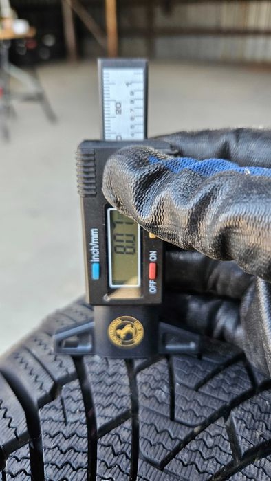 2x Anvelope iarna Rockblade IceCruiser I | 205/60 R16 92H | profile ~ 7.5 mm | DOT: 1825