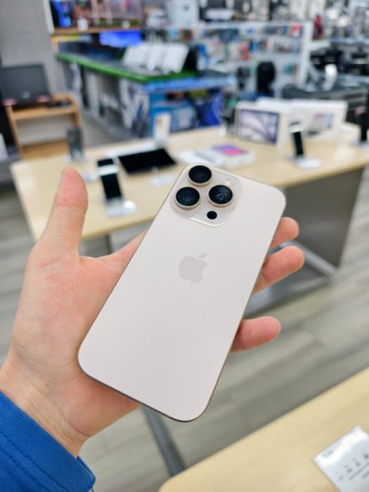 İphone 16 pro 256 eac