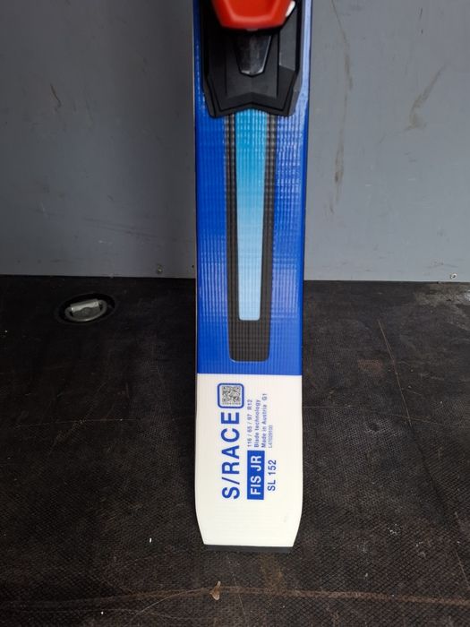 Head, Völkl, Atomic, Salomon ски FIS чисто нови