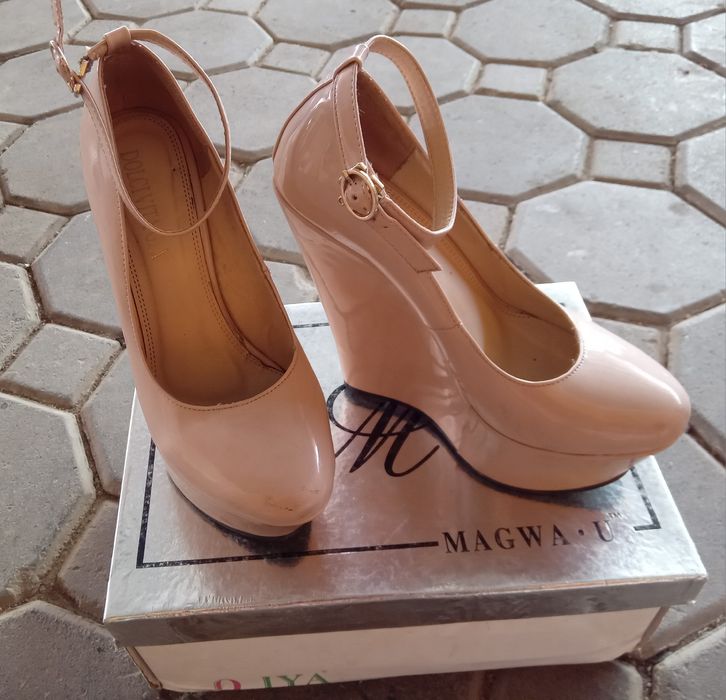 Обувь женские каблуки