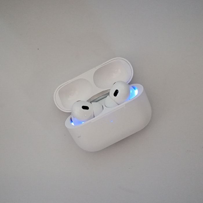 Беспроводные наушники в стиле AirPods Pro 2