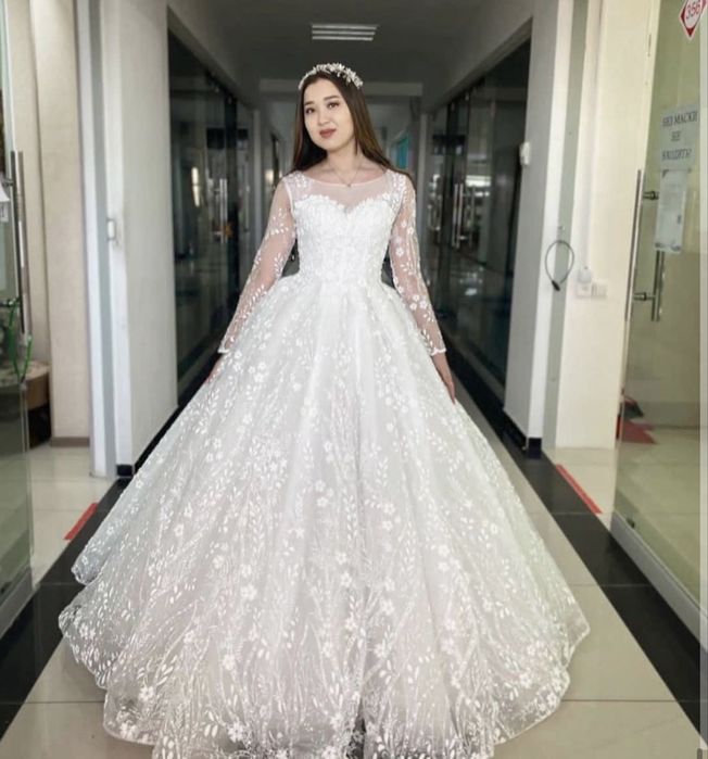 Свадебные платья