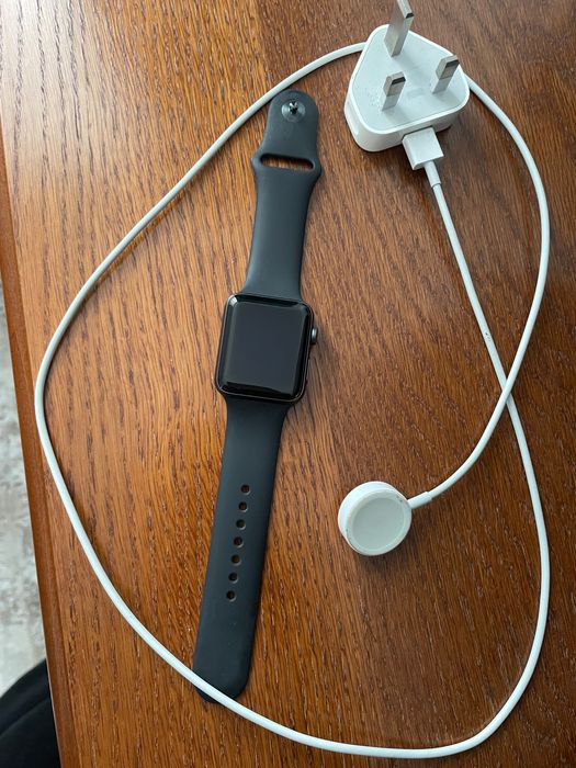 Apple iWatch de vanzare