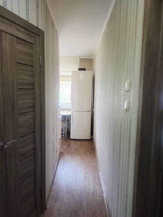 Продам 1-ком. квартиру (район ТД Айсберг)