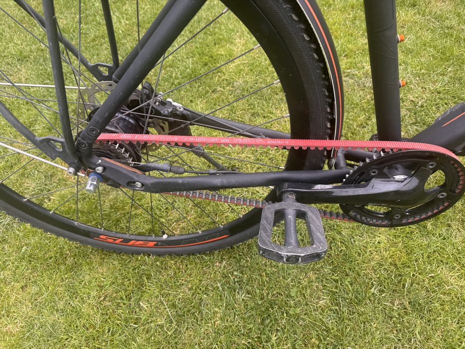 Bicicleta Scott cadru aluminiu L transmisie pe curea