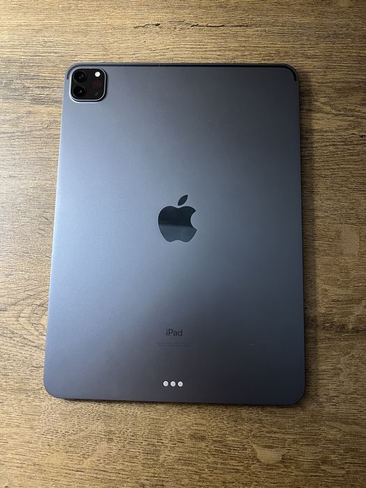 iPad Pro 11 M1 256GB Space Gray Перфектен