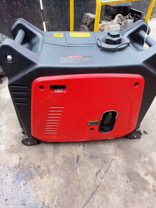 3.5kW Инверторен генератор за ток  Бензин, ел.старт