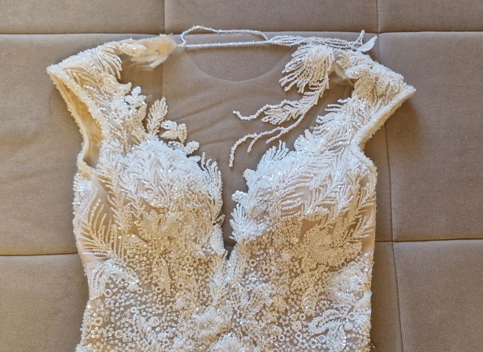 Vând rochie de mireasă