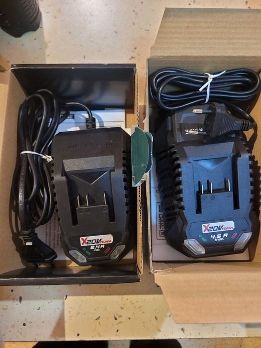 Зарядно устройство Parkside 20 волта 4.5/2.4 ампера