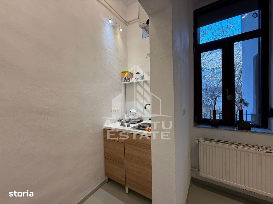 Apartament 3 camere, parter înalt,  plus garsonieră complet amenajată