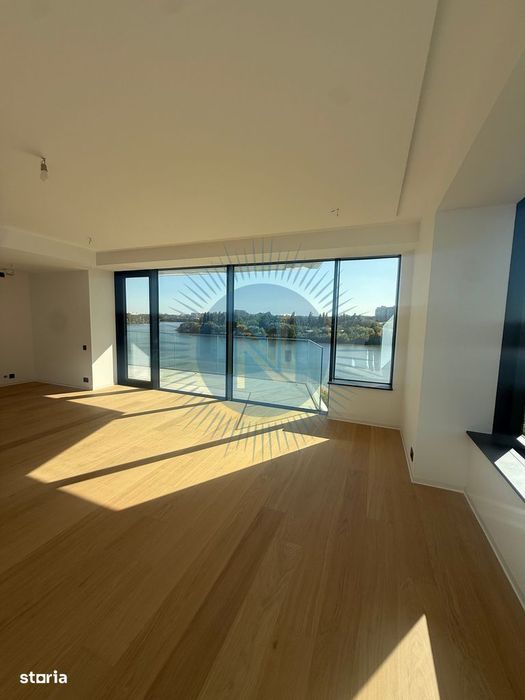 Apartament cu 4 camere vedere spre lac