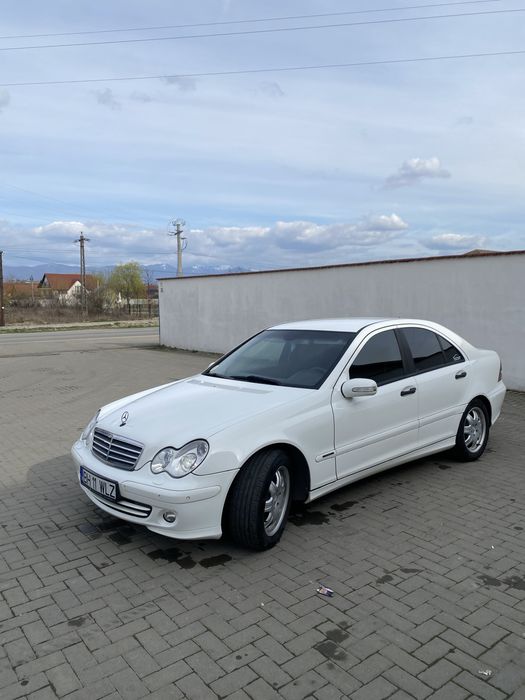 MERCEDES-BENZ C-Class 2005 — imagine 3