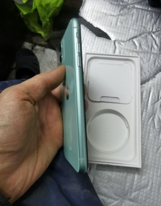 iphone 11, акб 97% идеал