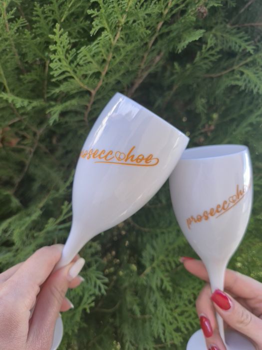 Vand pahare plastic dur