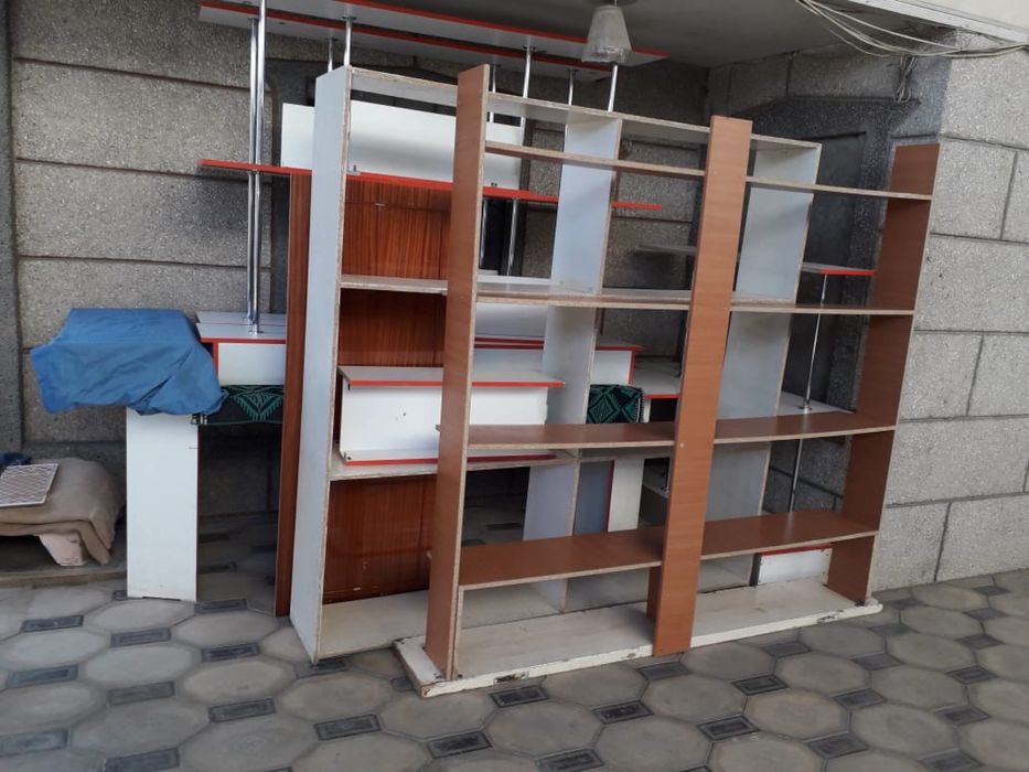 Продам полки под товар