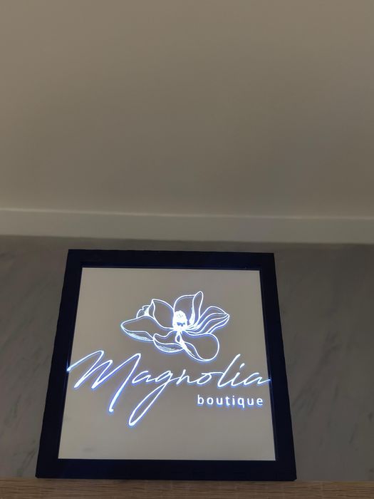 Огледален light box