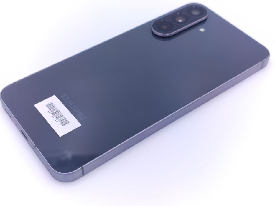 Samsung A56 128GB Black 8GB Dual SIM cutie, Garantie 24 luni | #D92734