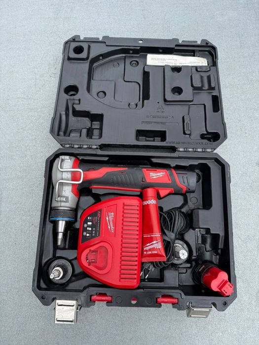 Expandor uponor Milwaukee c12 pxp 2ah 12v