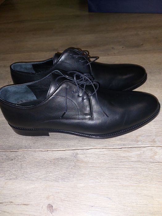 Чисто нови мъжки официални обувки