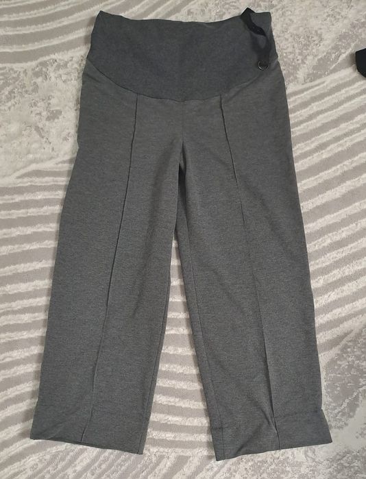 Продам брюки для беременных.