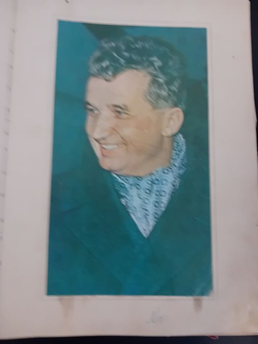 Omagiu tovarasului Ceausescu
