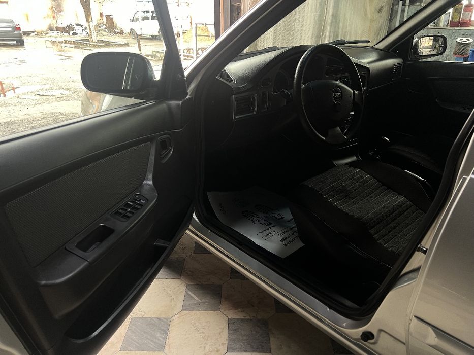 Neksiya gibrid sotiladi