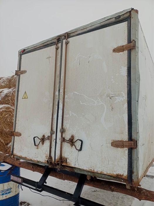 Продам будку от 4,20 газели снизу усиленная
