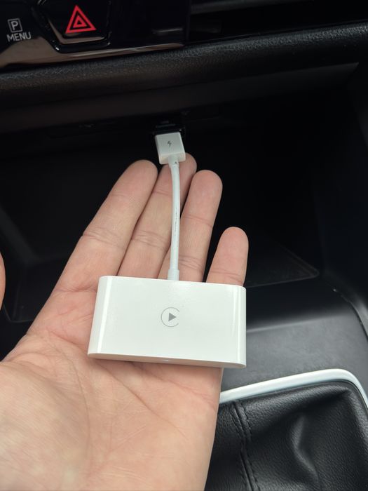 Adaptor CarPlay iPhone