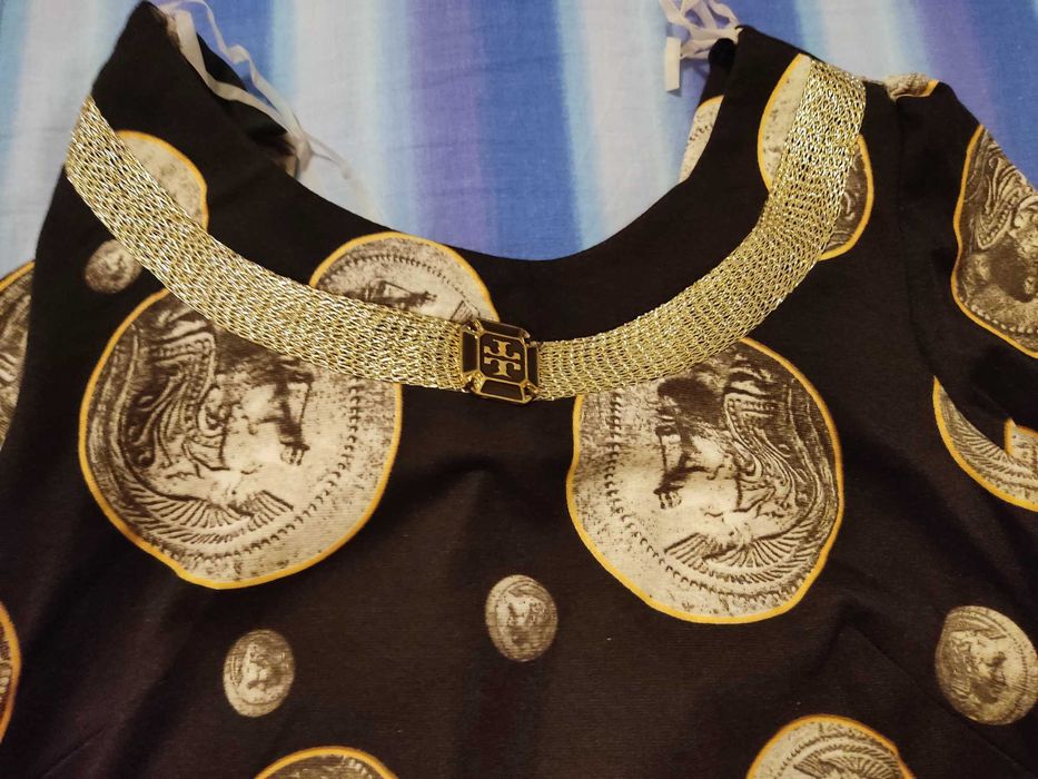 Рокли, блузи, ризи