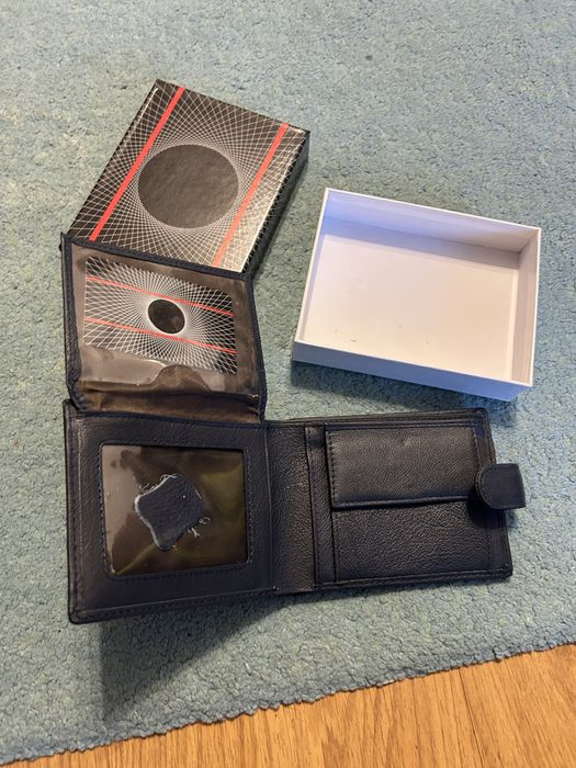 Portofel de piele barbatesc