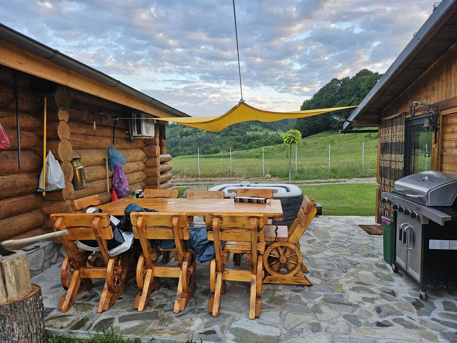 Cabană de vânzare  intr o zonă de vis!