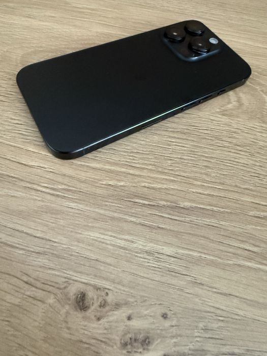 iPhone 16 Pro  Black 128GB-Като нов 92%