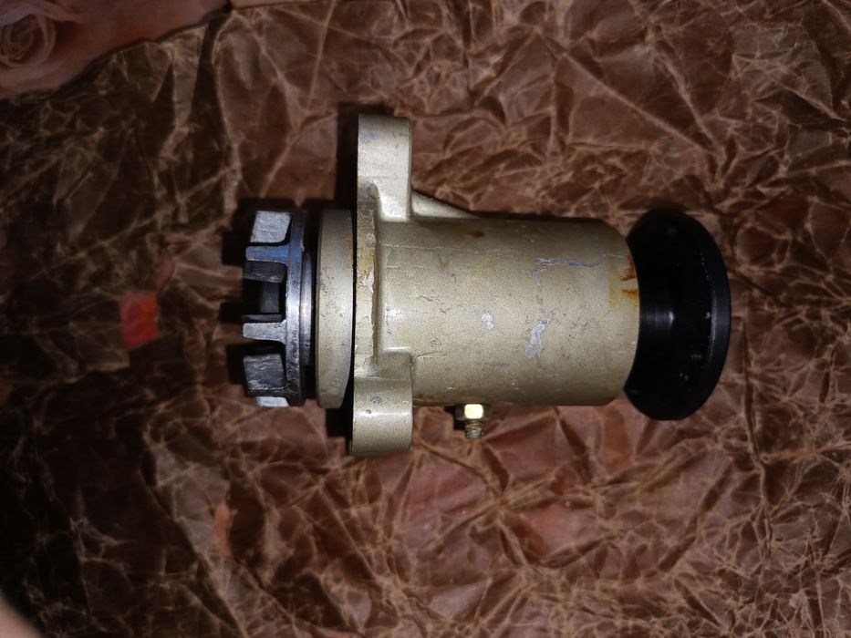 Водна помпа" Москвич"