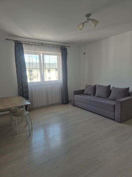 Apartament de închiriat