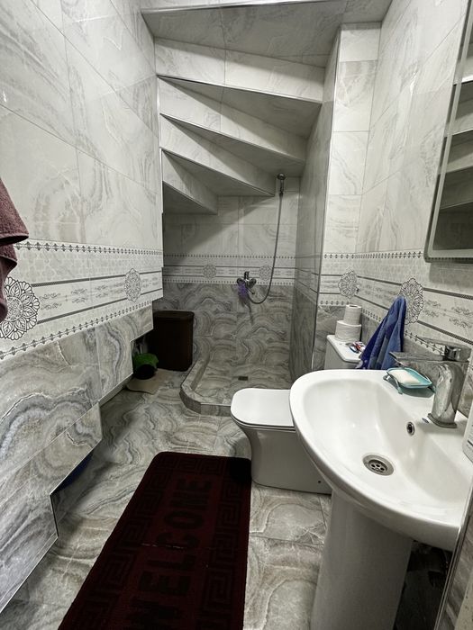 4 комнатная квартира в Сергели