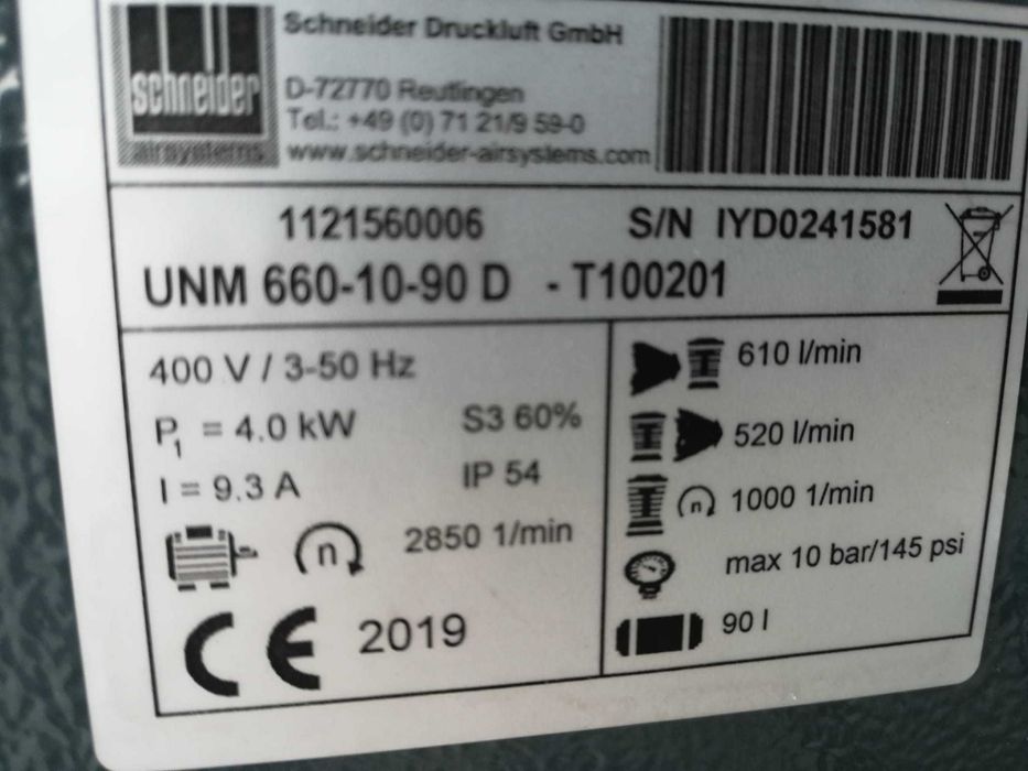 Compresor mobil cu piston Schneider