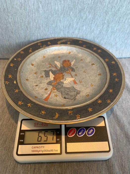 Месингова чиния за стена с ангели