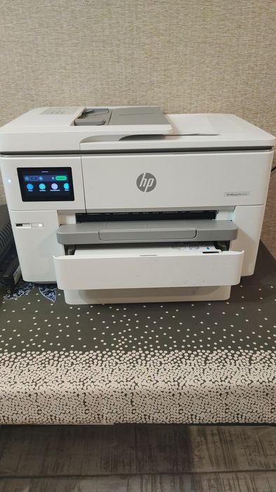 Продается Принтер HP